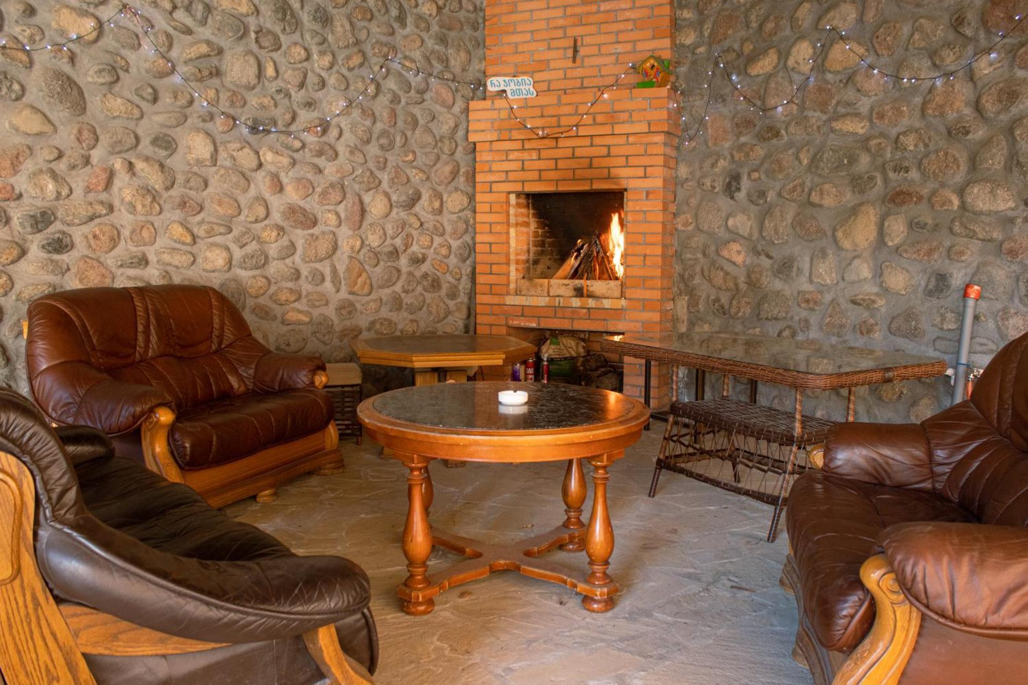 Guest House Oxygen Казбеги Экстерьер фото